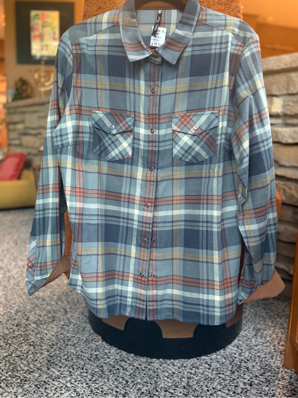 Kuhl Plaid Button-Up Shirt Jacket so soft |cute corduroy cuffs and closure. Camp